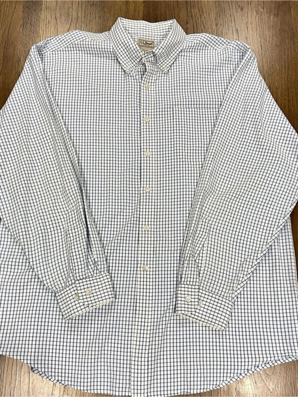 Large Men’s L.L. Bean Cotton Plaid Grid Button Down